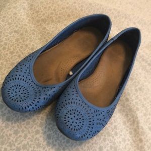 Light blue sana flats